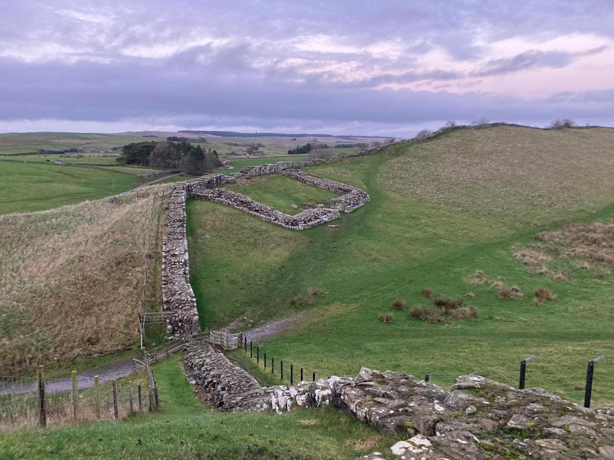 Bridge House Panzió Haltwhistle Kültér fotó
