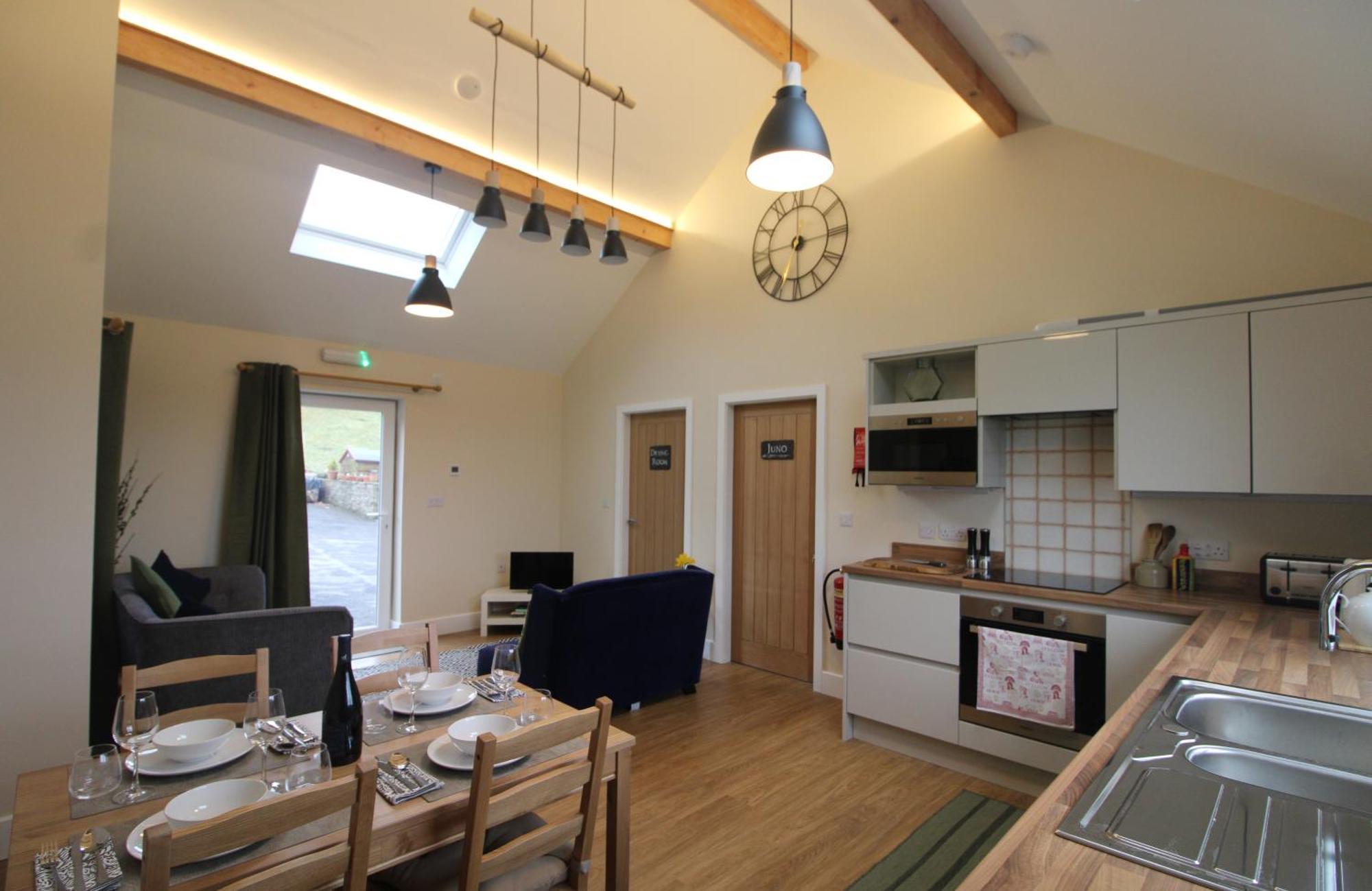 Bridge House Panzió Haltwhistle Kültér fotó